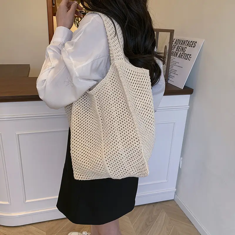 Large Capacity Cotton Woven Shoulder Bag for Women - Image 4