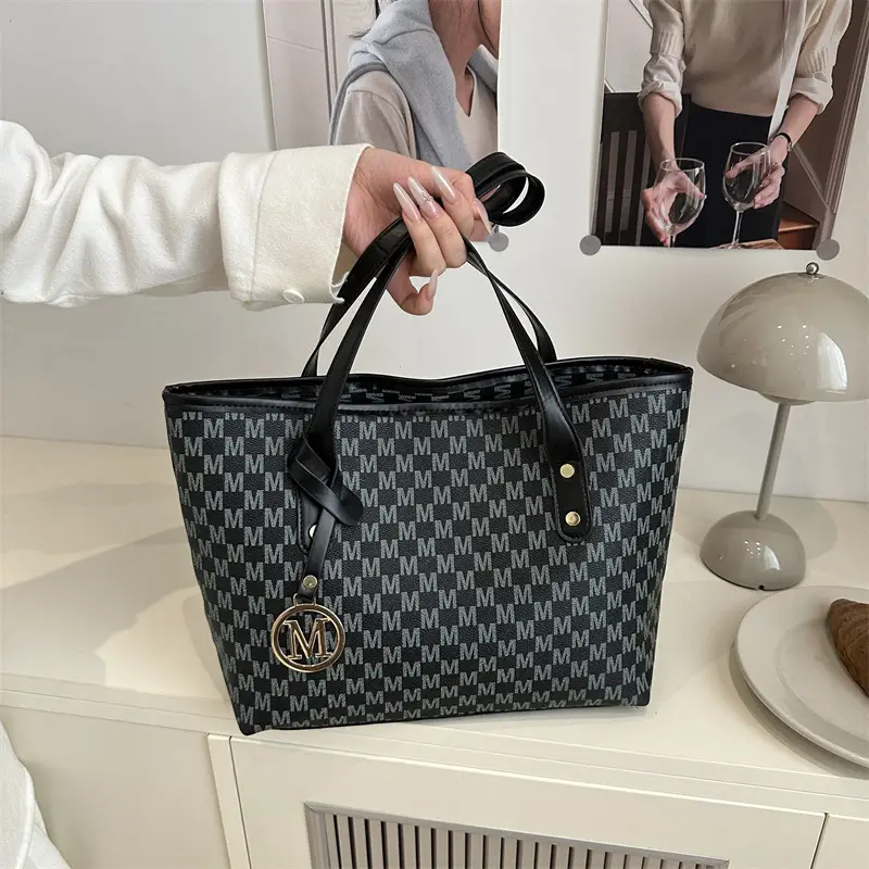 Women Printed Tote Bag Large Capacity Leather Handle - Image 4