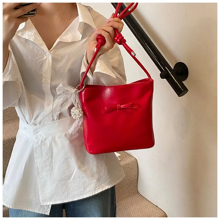 Light Blue Bow Shoulder Bag for Women 2025 — feature 17
