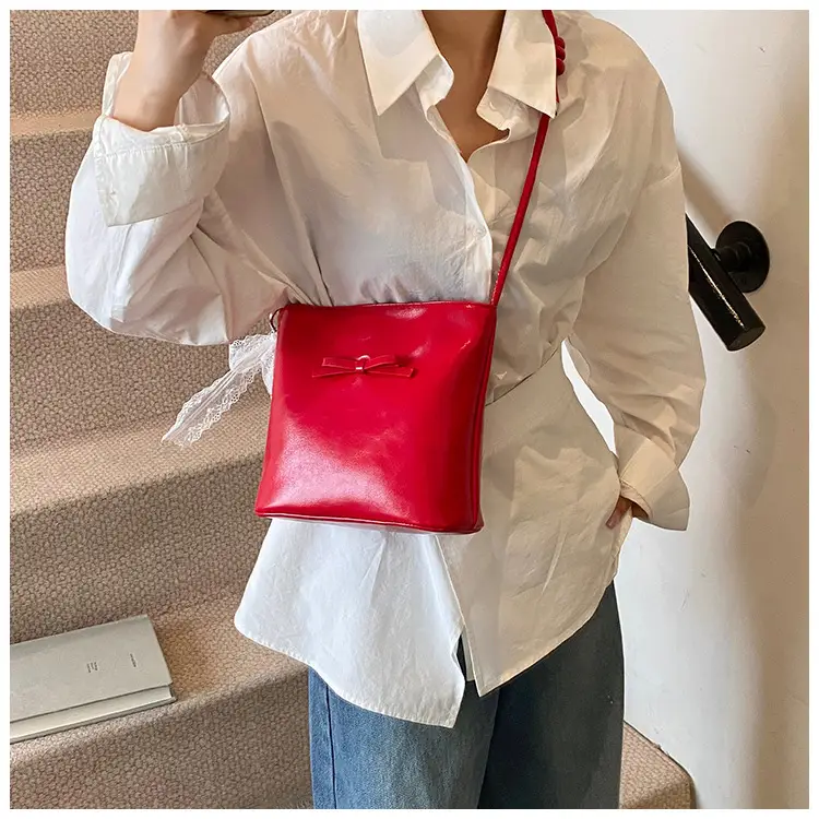 Light Blue Bow Shoulder Bag for Women 2025 — feature 18