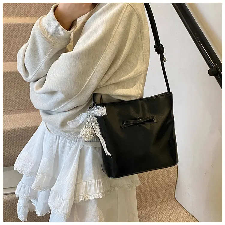 Light Blue Bow Shoulder Bag for Women 2025 — feature 20