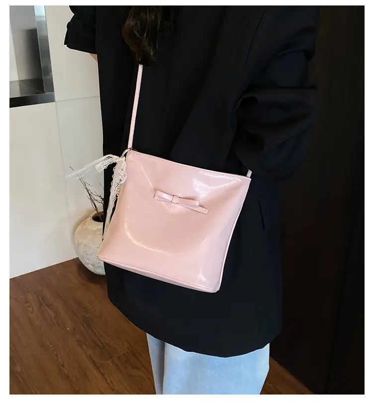Light Blue Bow Shoulder Bag for Women 2025 — feature 3