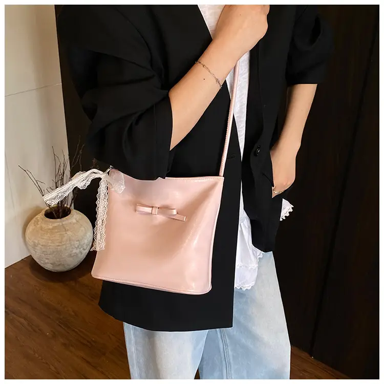 Light Blue Bow Shoulder Bag for Women 2025 — feature 36