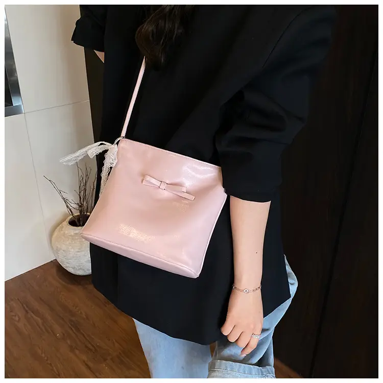 Light Blue Bow Shoulder Bag for Women 2025 — feature 37
