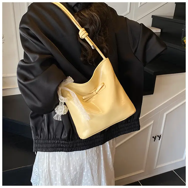 Light Blue Bow Shoulder Bag for Women 2025 — feature 40