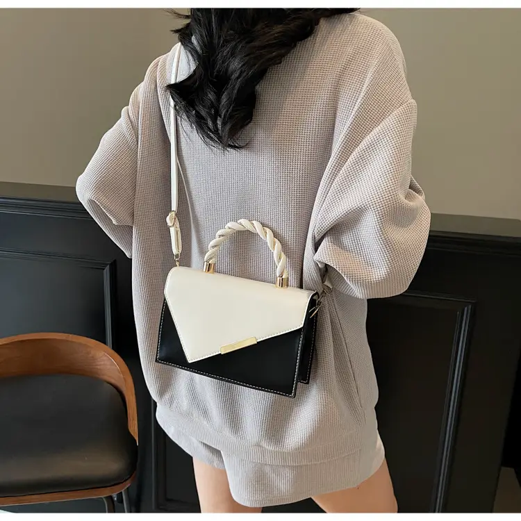 Pink White Square Korean Style Shoulder Bag 2025 — feature 26