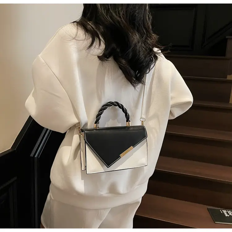 Pink White Square Korean Style Shoulder Bag 2025 — feature 27