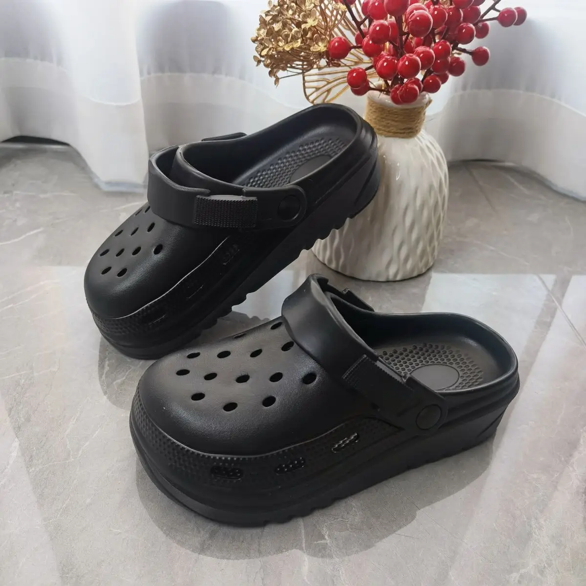 Women EVA Hole Sandals Summer Cream 2025