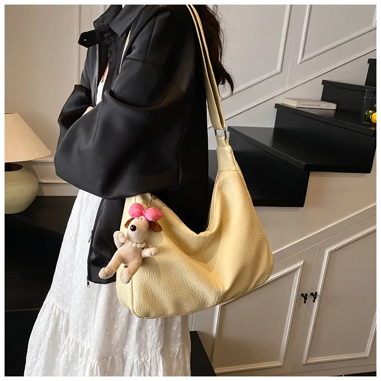 Women's Korean Style Large Capacity Tote Bag Beige 2025 — feature 39