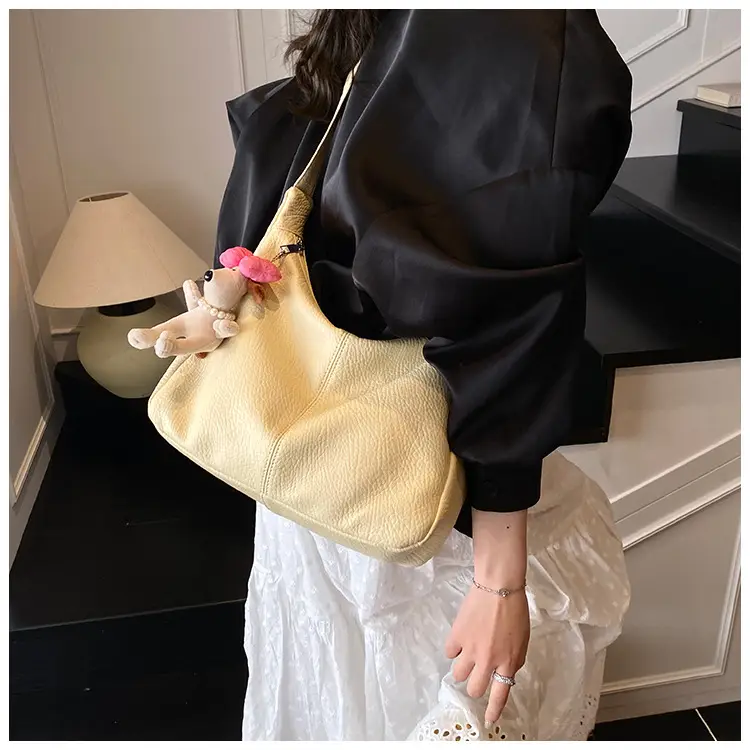 Women's Korean Style Large Capacity Tote Bag Beige 2025 — feature 45