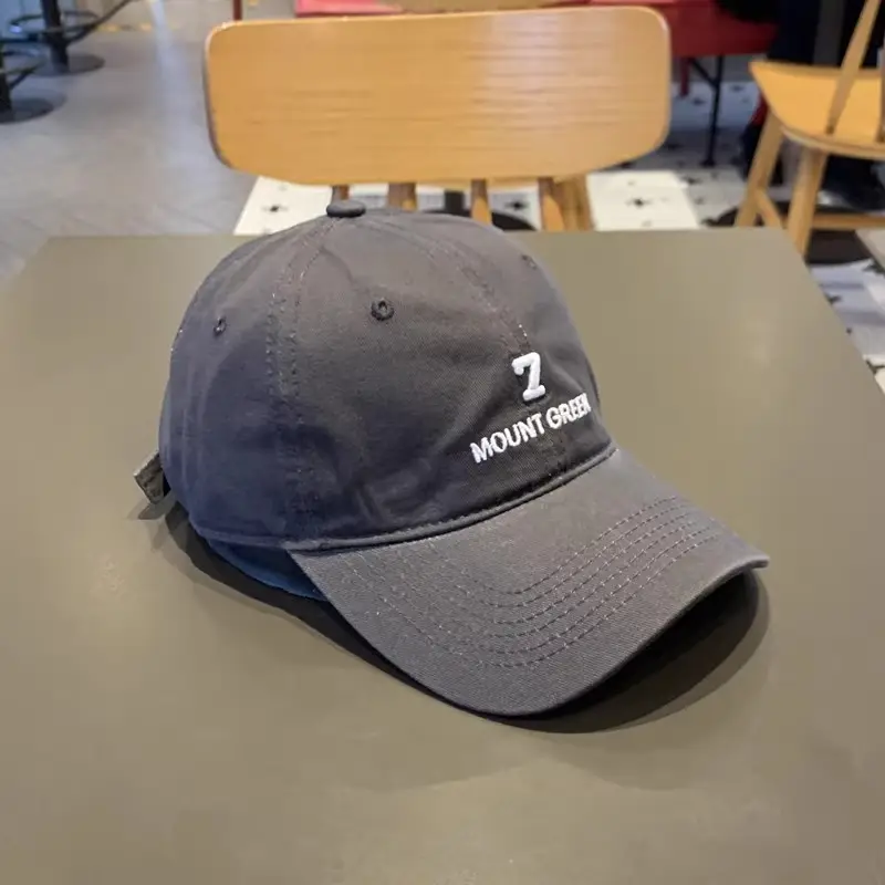 2025 Embroidered Baseball Cap Men Women Soft Ins