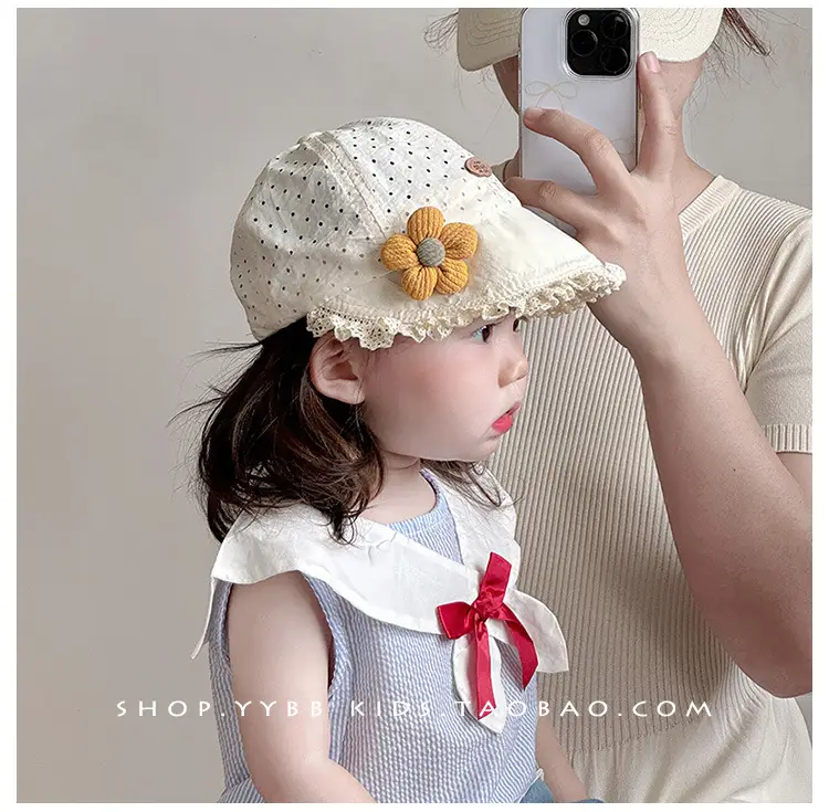 Baby Girl Lace Sun Hat with Flower Decor — feature 3