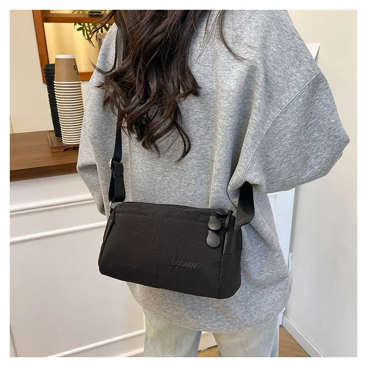 Retro Tan Shoulder Bag for Women 2025 — feature 18