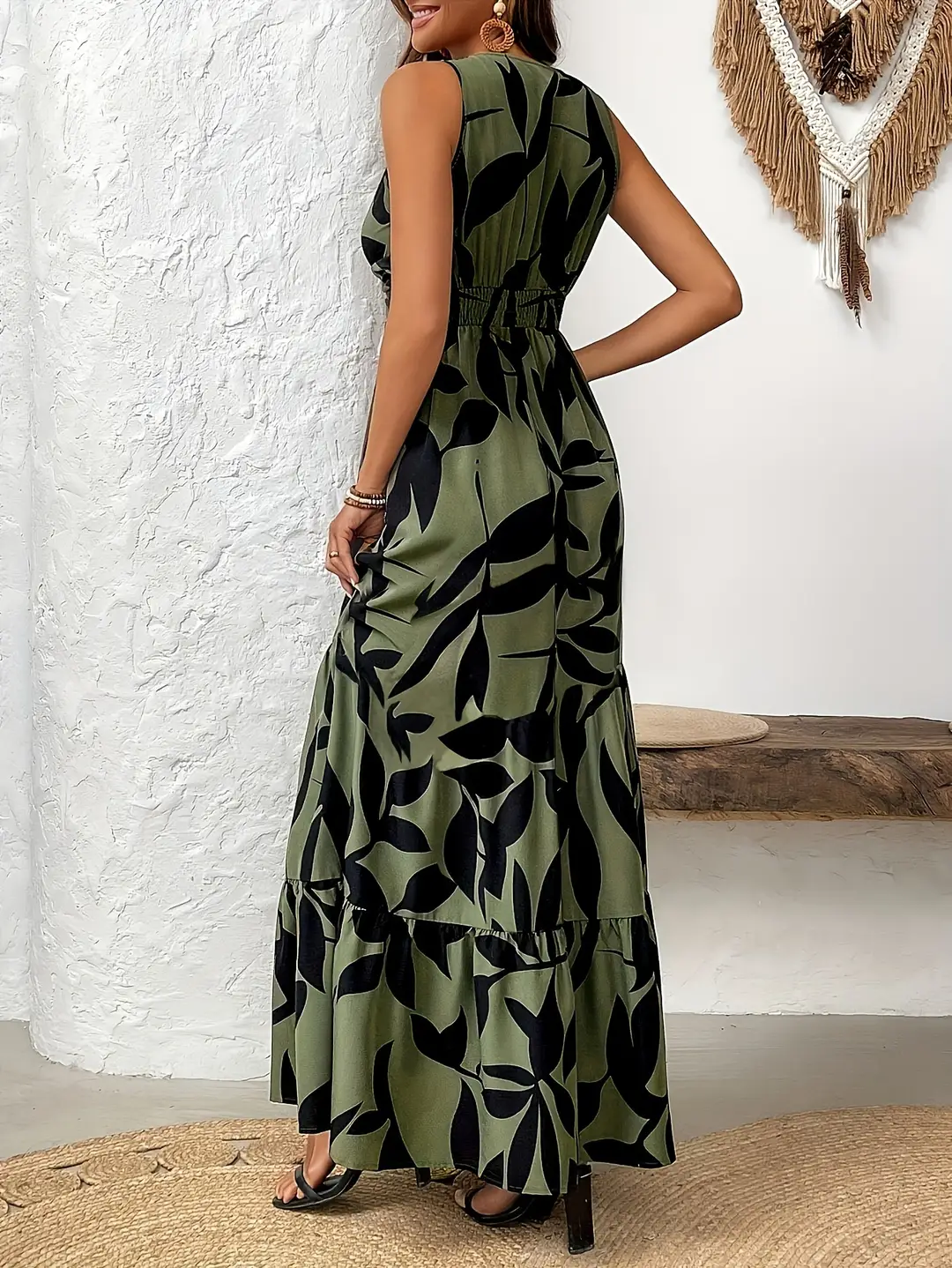 Europe and the United States new Amazon cross-border women's V-neck sleeveless flower printing lotus leaf hem dress...