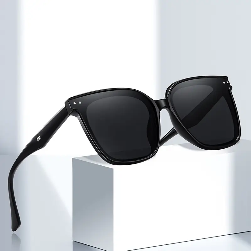 Women Polarized UV400 Sunglasses White - Image 6