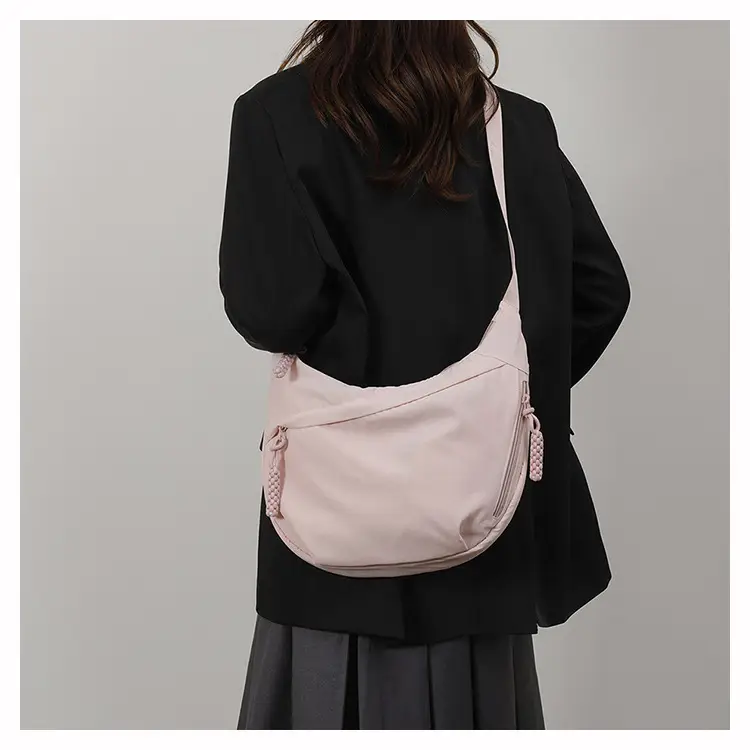 Gray Korean Style Shoulder Bag for Women 2026 — feature 41