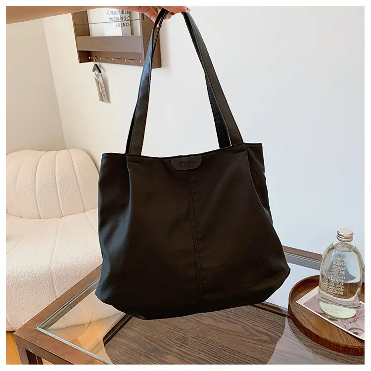 Casual Large Capacity Tote Bag Black White Beige — feature 13