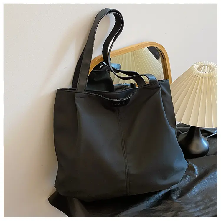 Casual Large Capacity Tote Bag Black White Beige — feature 16