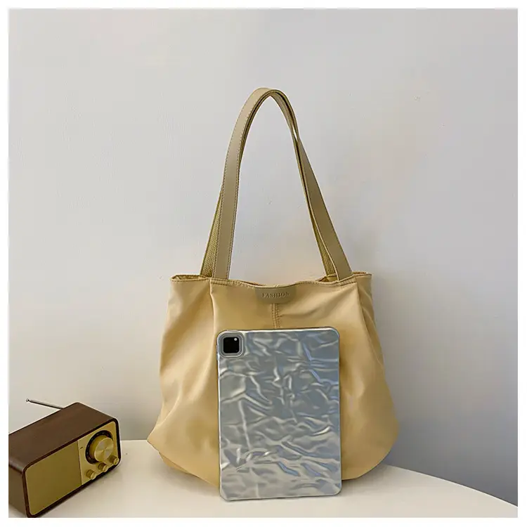 Casual Large Capacity Tote Bag Black White Beige — feature 24