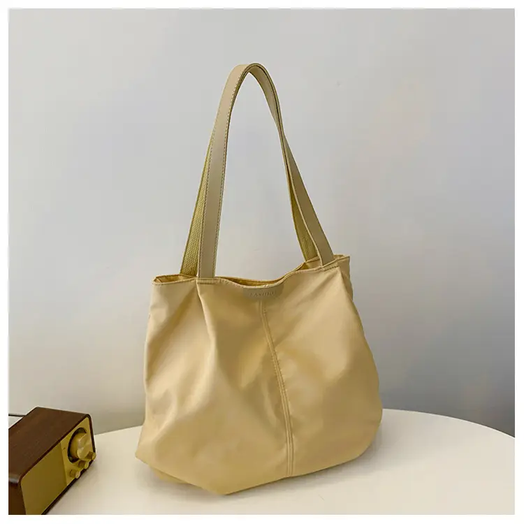 Casual Large Capacity Tote Bag Black White Beige — feature 25