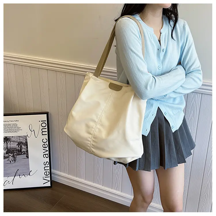 Casual Large Capacity Tote Bag Black White Beige — feature 9