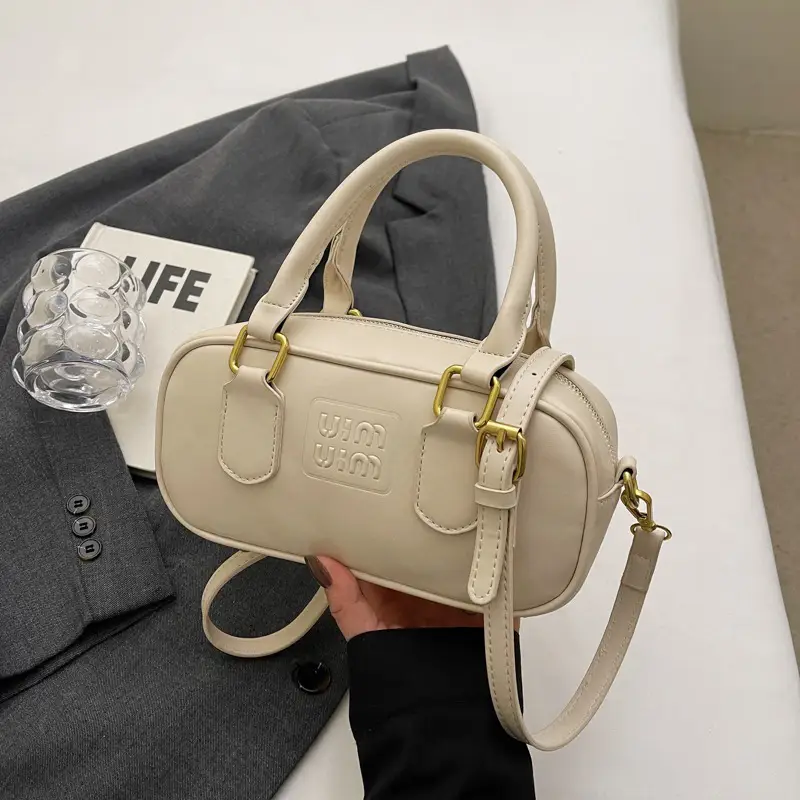 2025 Women's Black Textured Shoulder Bag with Flower Tassel - Image 3