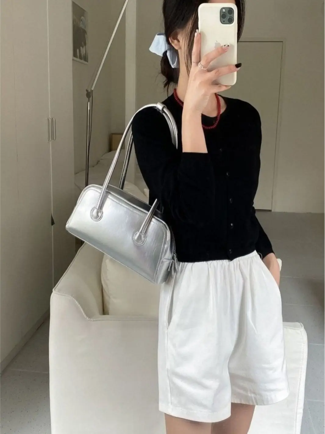 2025 New Arrival Silver Zipper Tote Bag for Women