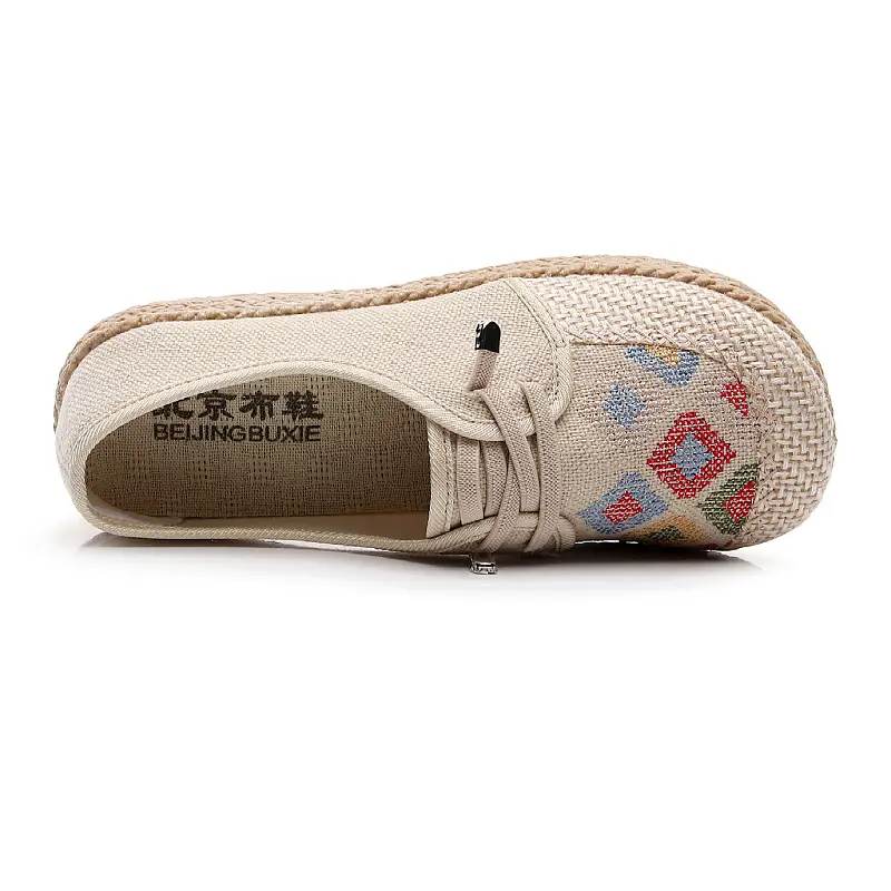 New Old Beijing Cloth Shoes Ethnic Style Breathable Flat Soft Bottom Casual Middle-aged and Elderly Mother Non-slip Slip-on Shoes — feature 13