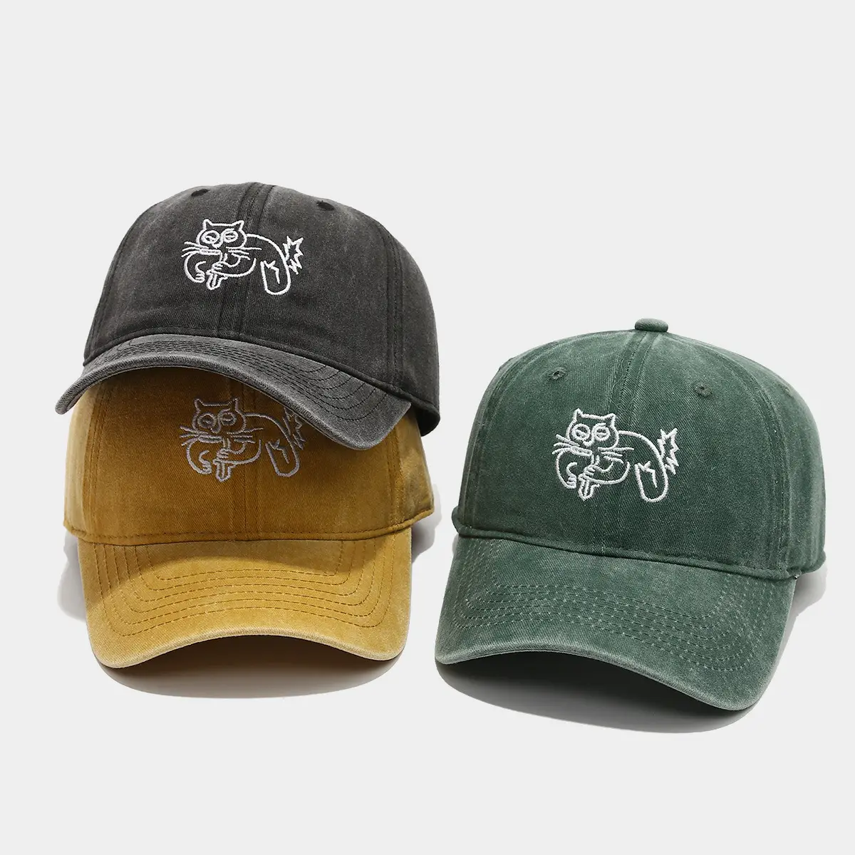 Women Red Cat Embroidered Cap Sunshade Spring Summer