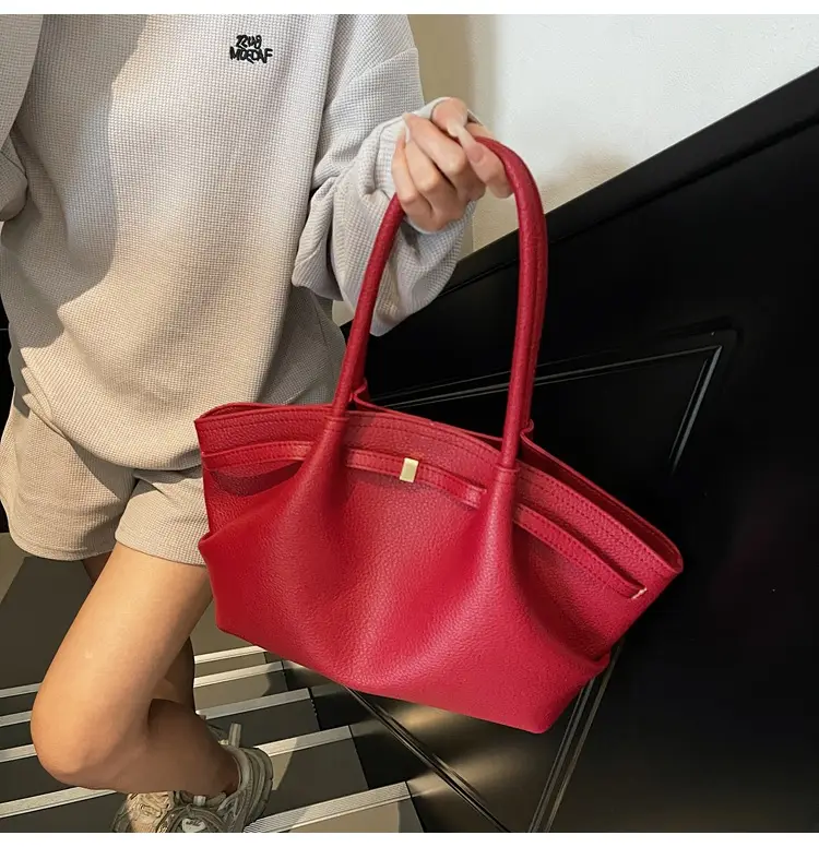 Korean Style Tan Shoulder Bag for Women 2026 — feature 17