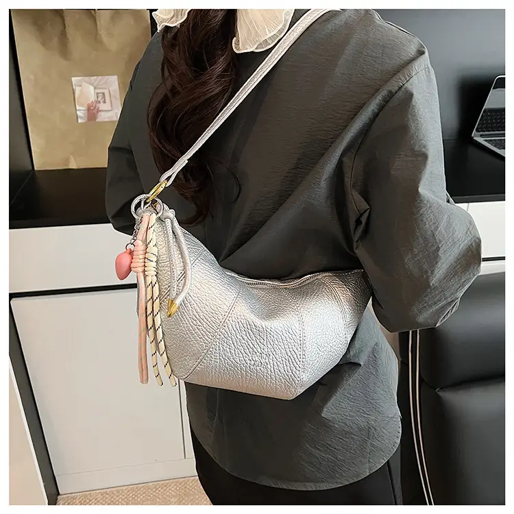 2026 French Style Niche Bags for Women, Cute Crossbody & Shoulder, Spring Summer Croissant Design — feature 18