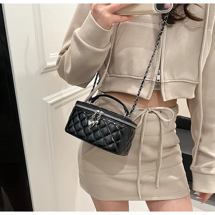White Quilted Chain Bag for Women Spring 2026 — feature 23
