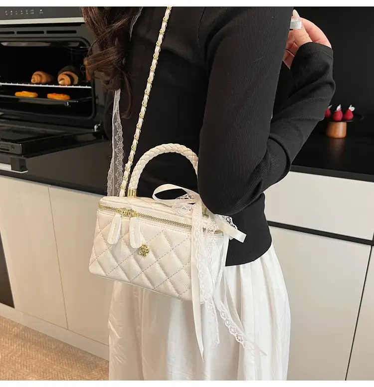 Pink Quilted Handheld Bag for Women 2026 — feature 10