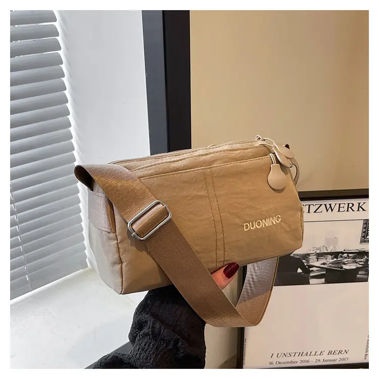 Crossbody Bag Lightweight Multi-compartment New Style — feature 23