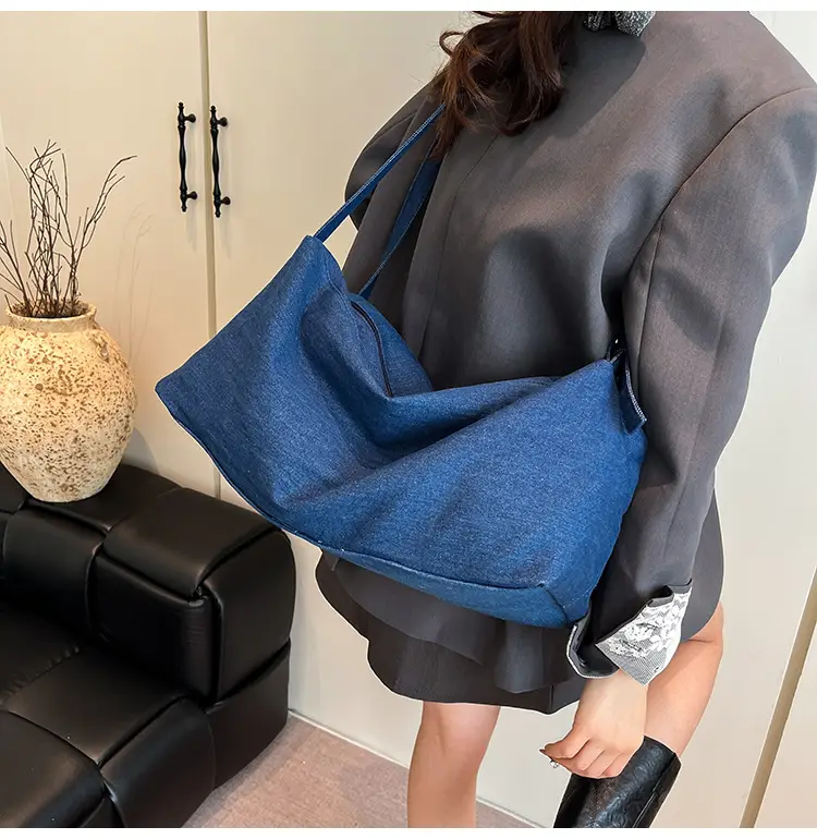 Blue Women's Large Tote Bag for Summer Commute — feature 17