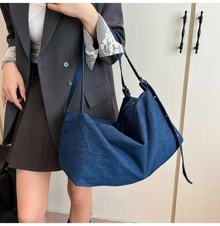 Blue Women's Large Tote Bag for Summer Commute — feature 18