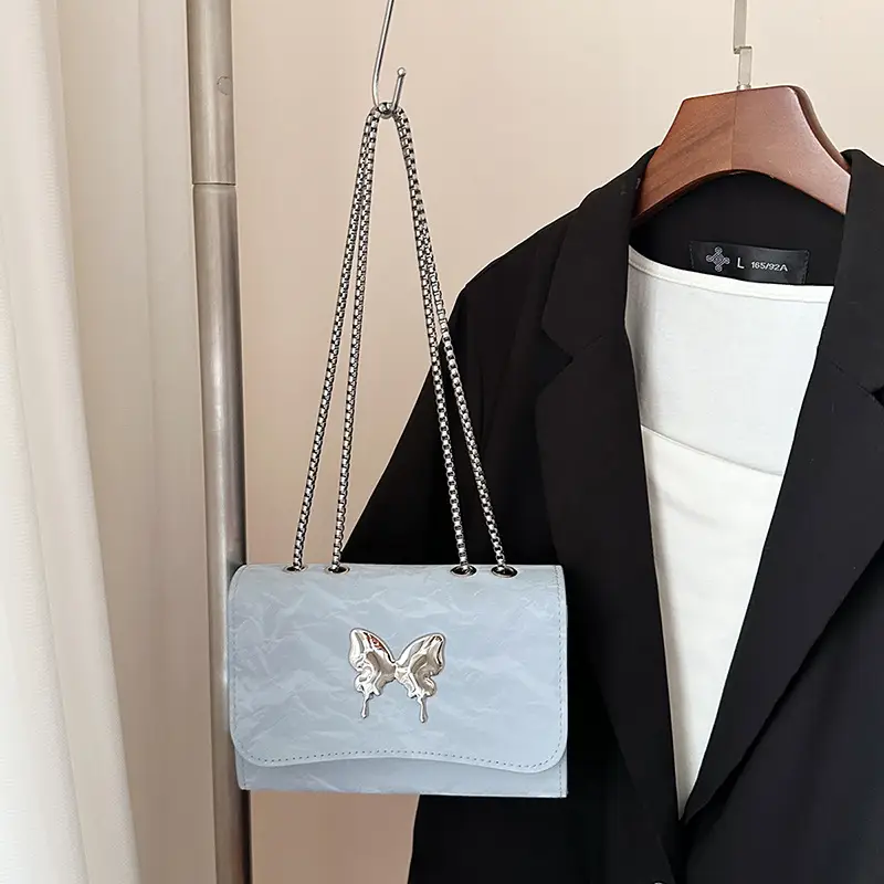 White Butterfly Bow Chain Shoulder Bag for Women - Image 8