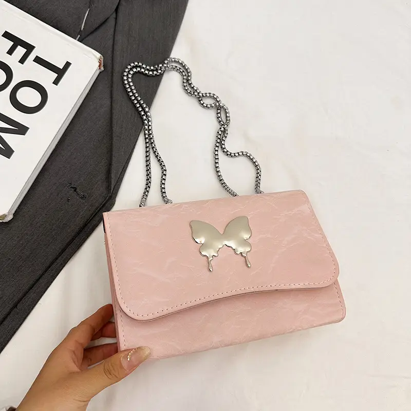 White Butterfly Bow Chain Shoulder Bag for Women - Image 3