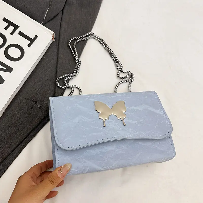 White Butterfly Bow Chain Shoulder Bag for Women - Image 5