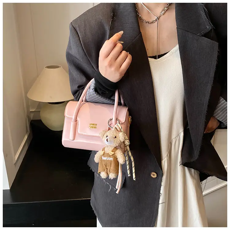 Silver Square Shoulder Bag 2026 Spring Summer New Fashion — feature 10