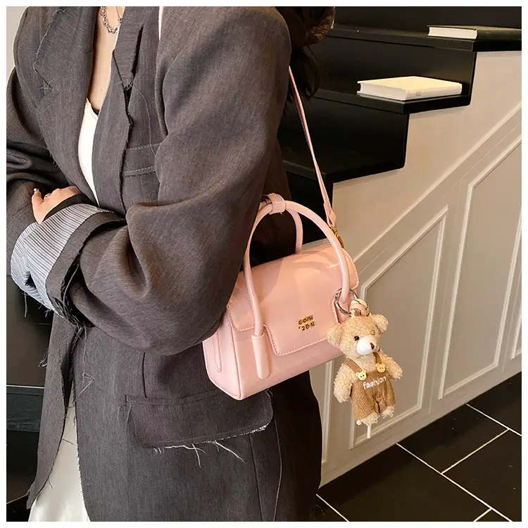 Silver Square Shoulder Bag 2026 Spring Summer New Fashion — feature 11