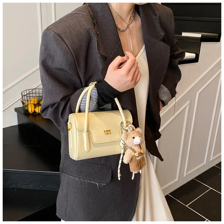 Silver Square Shoulder Bag 2026 Spring Summer New Fashion — feature 15