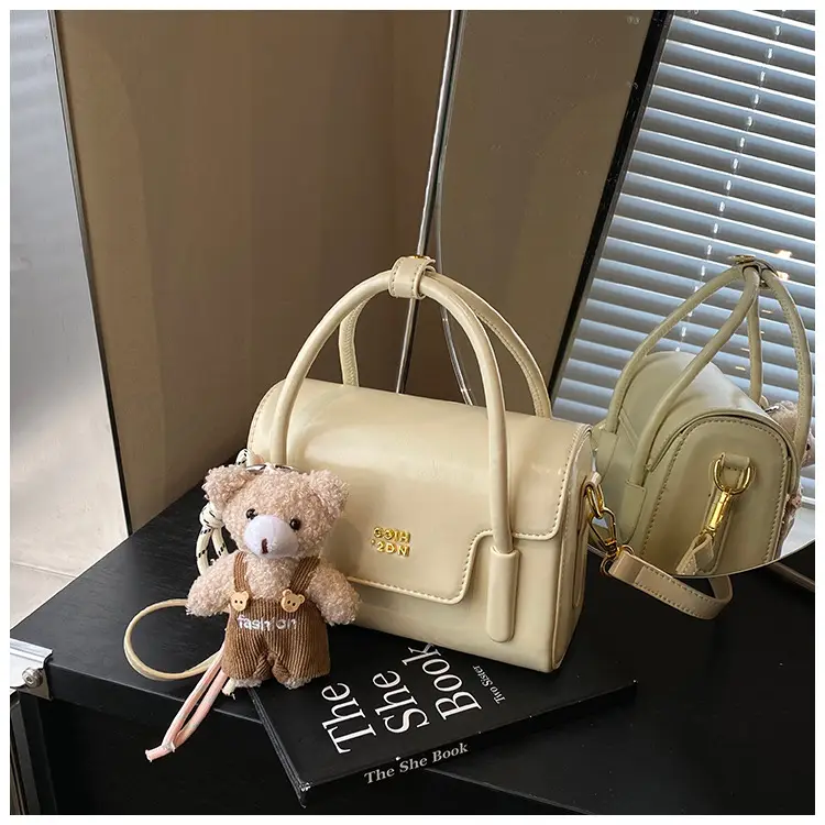 Silver Square Shoulder Bag 2026 Spring Summer New Fashion — feature 43