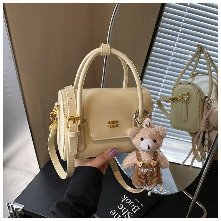 Silver Square Shoulder Bag 2026 Spring Summer New Fashion — feature 44