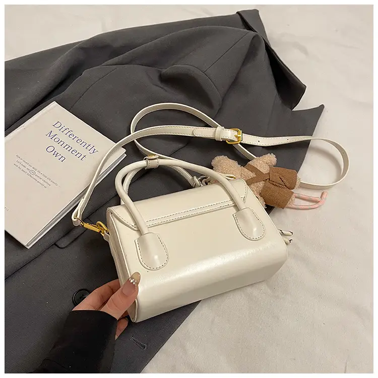 Silver Square Shoulder Bag 2026 Spring Summer New Fashion — feature 47