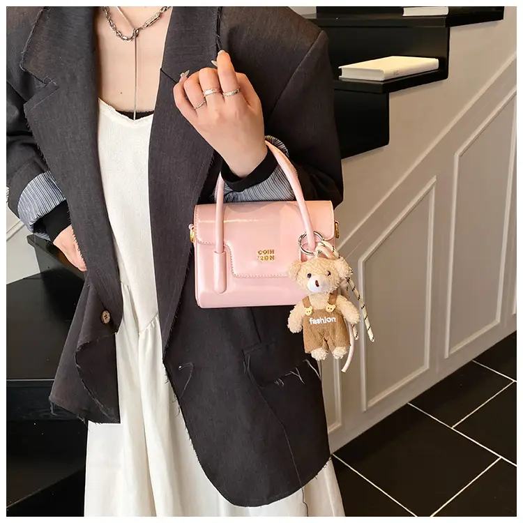 Silver Square Shoulder Bag 2026 Spring Summer New Fashion — feature 9