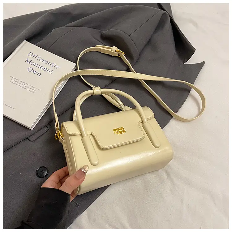 Silver Square Shoulder Bag 2026 Spring Summer New Fashion - Image 6