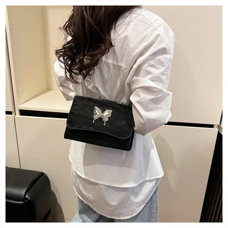 Elegant Butterfly Chain Shoulder Bag for Women — feature 15