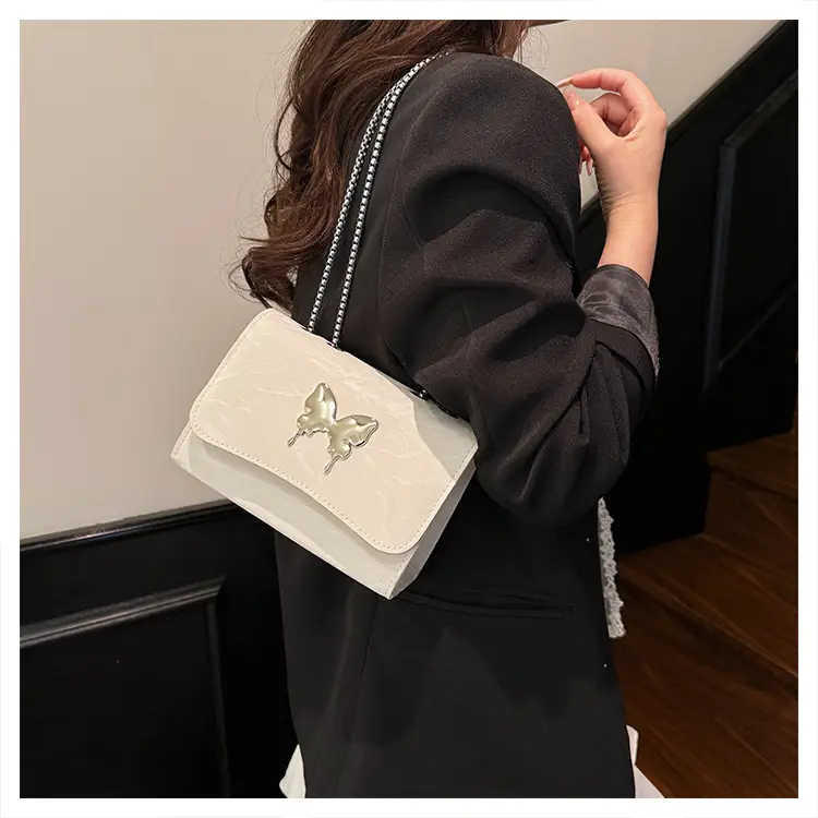 Elegant Butterfly Chain Shoulder Bag for Women — feature 26