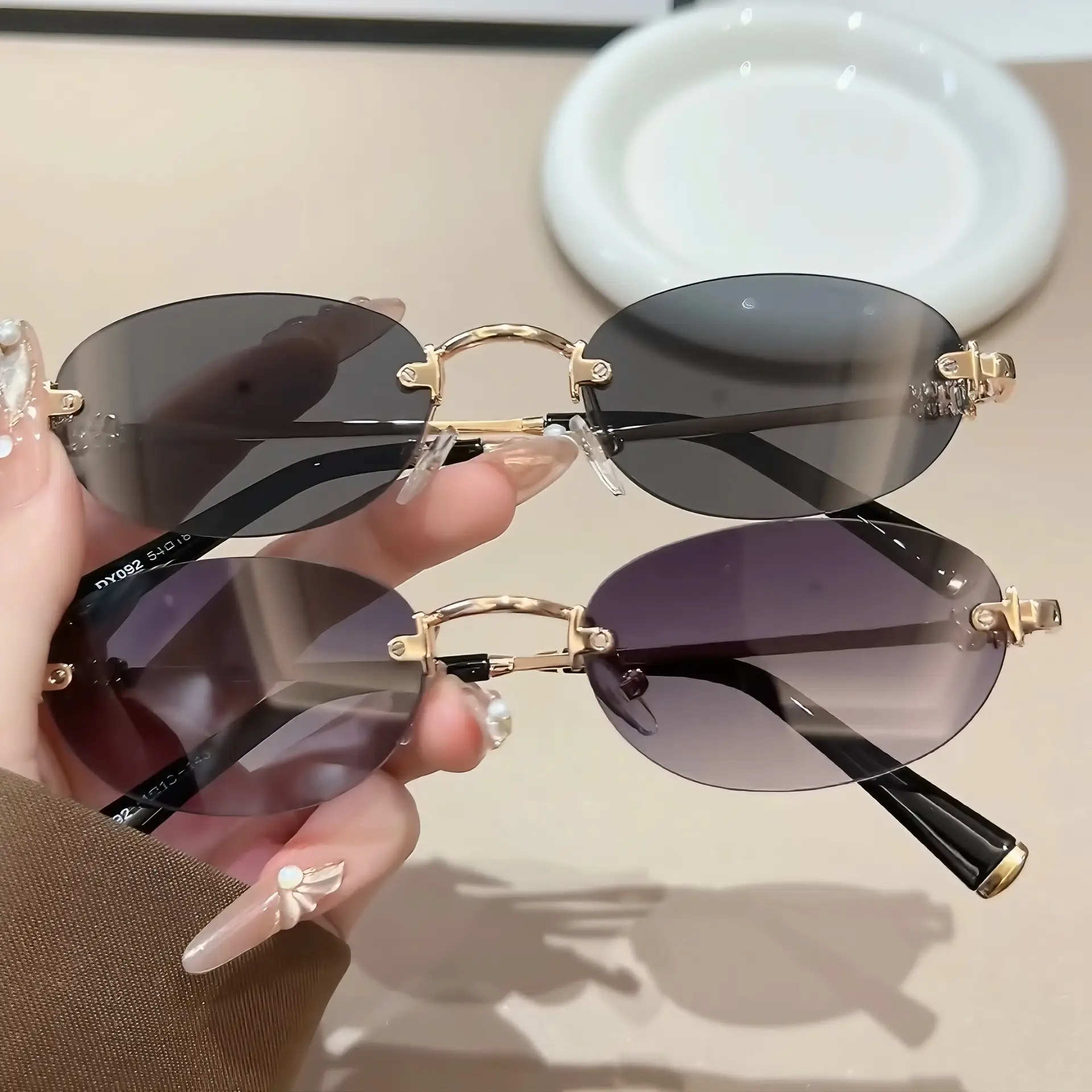 Trendy High-End Frameless Sunglasses for Women β feature 4